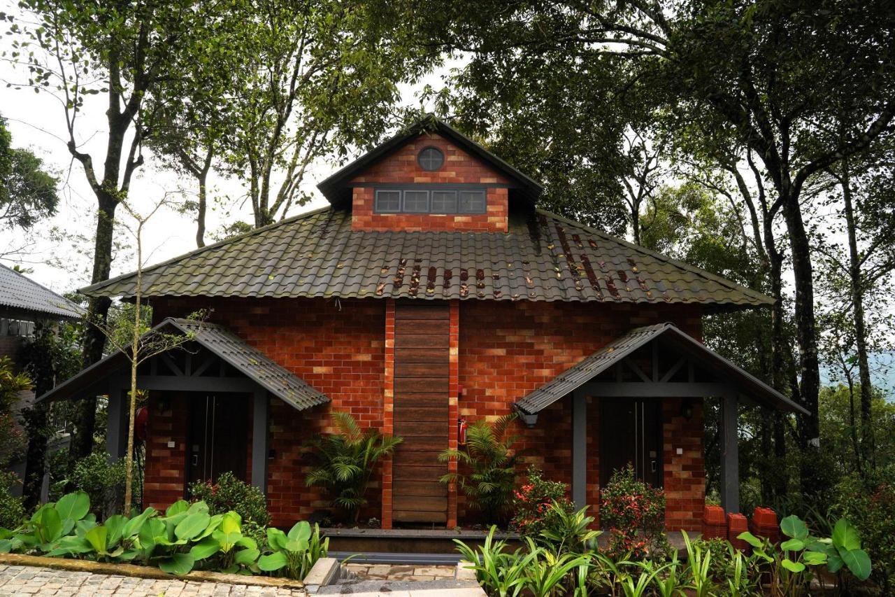 Elephant Passage Munnar Extérieur photo The house of the late Tan Sri Lim Goh Tong